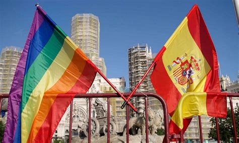 cam 4 gay de españa|CAM 4 GAY España